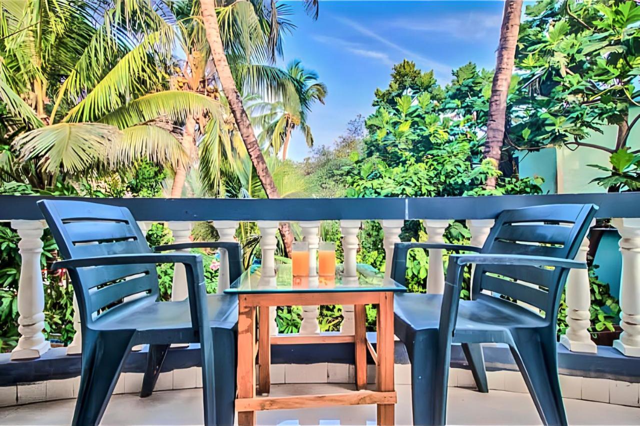 Calangute Turista Hotel Екстериор снимка