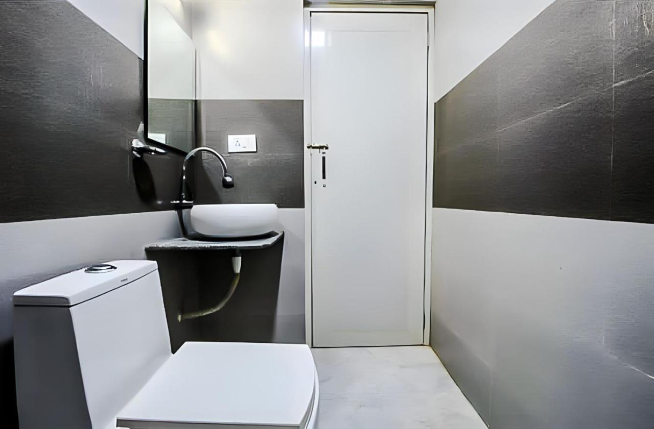 Calangute Turista Hotel Екстериор снимка