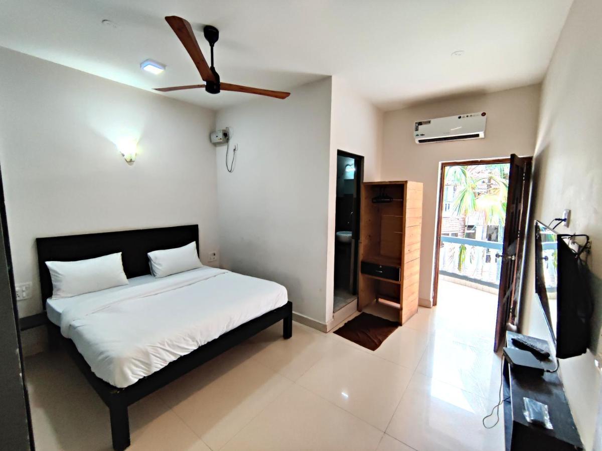 Calangute Turista Hotel Екстериор снимка