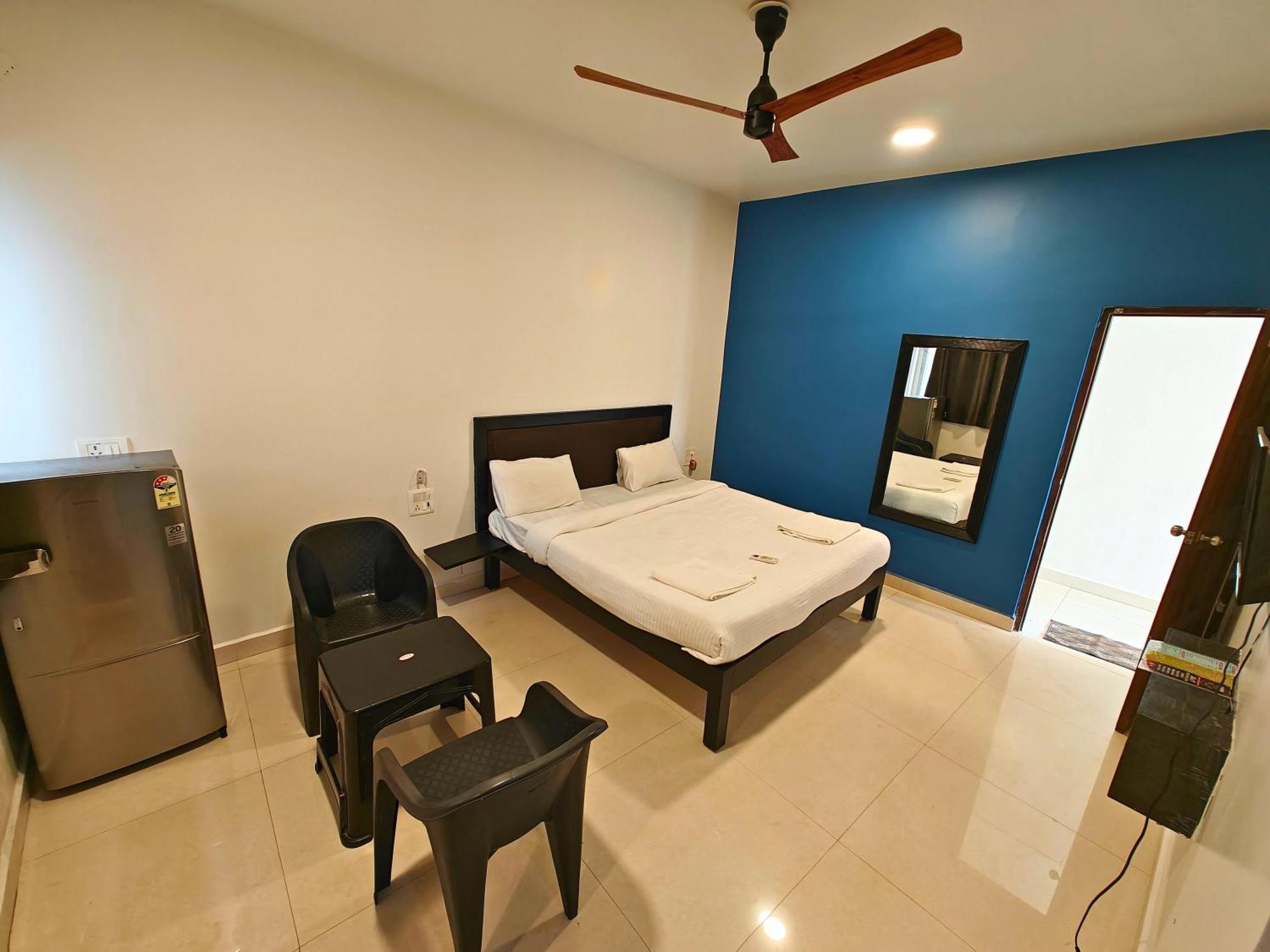 Calangute Turista Hotel Екстериор снимка